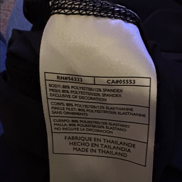 Nike Workout Top size Small - Picture 7 of 7